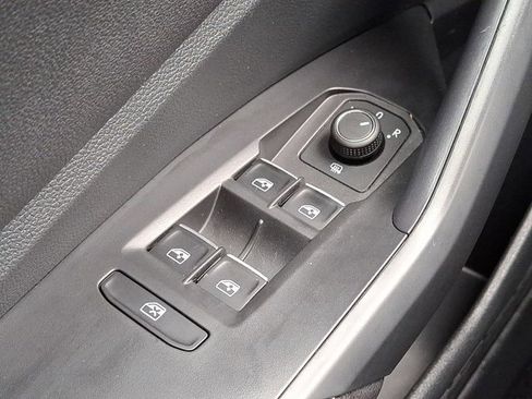 Certified 2024 Volkswagen Jetta S image 29