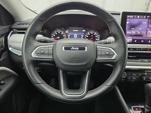 Used 2022 Jeep Compass Limited AWD/4WD image 24