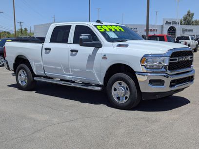 Used 2024 RAM 2500 Tradesman w/ Chrome Appearance Group