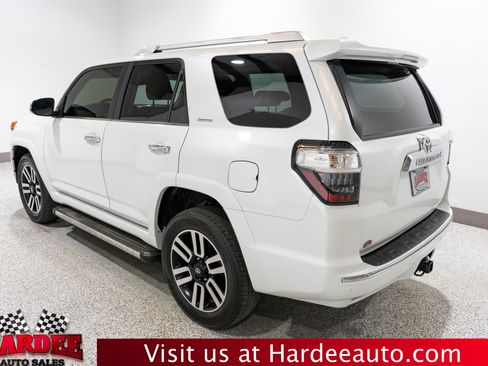 Used 2024 Toyota 4Runner Limited AWD/4WD image 3