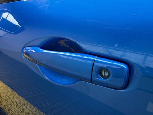 Used 2020 Nissan Versa SV image 27