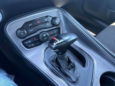 Used 2023 Dodge Challenger SXT w/ Blacktop Package image 19