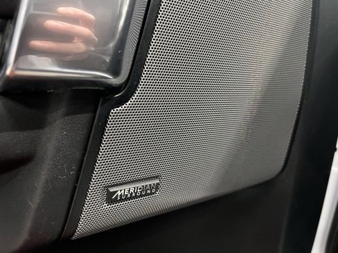 Used 2016 Land Rover LR4 HSE image 51