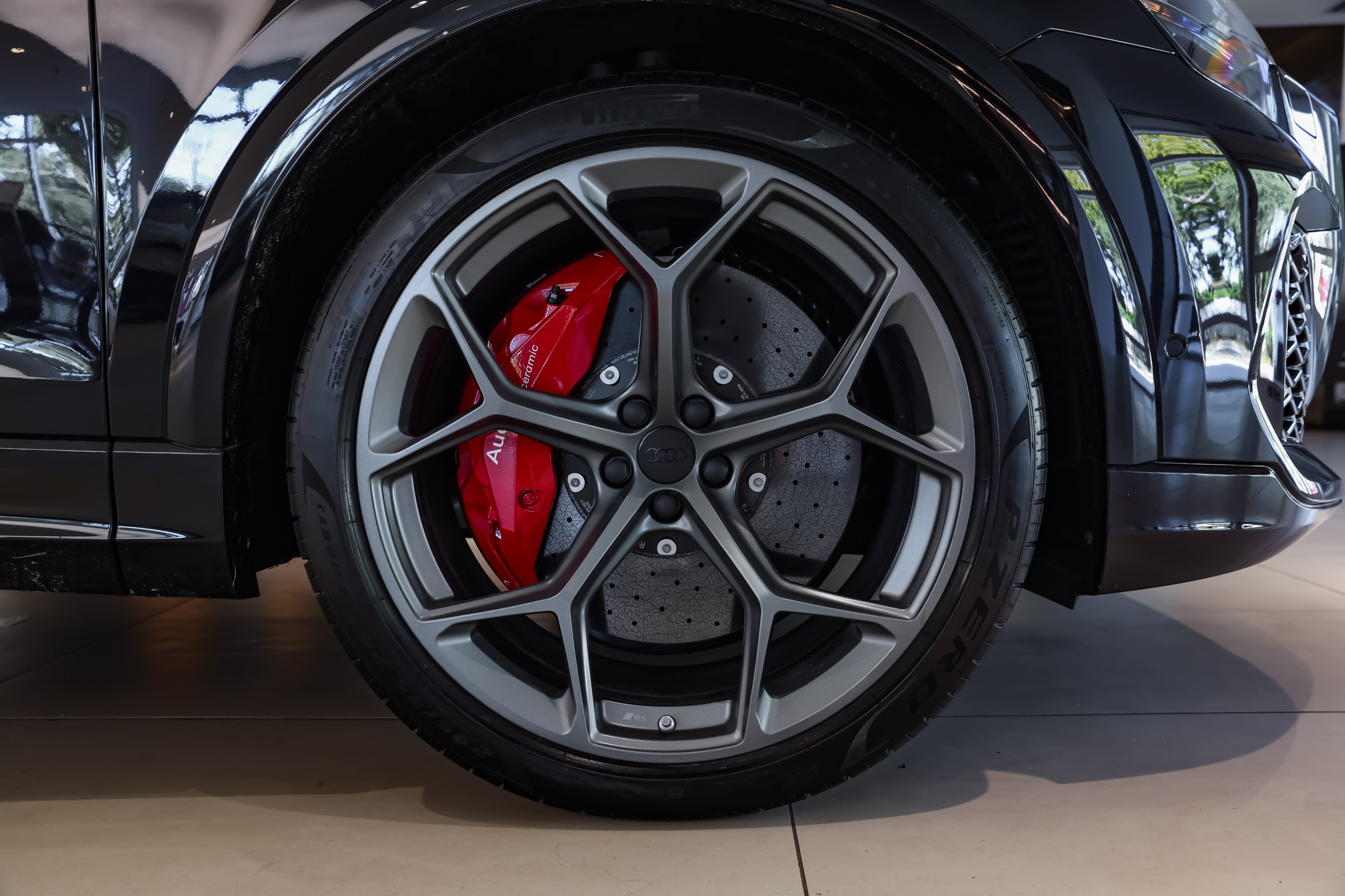 Used 2026 Audi RS Q8 performance AWD/4WD image 13