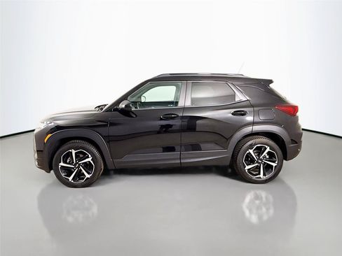 Used 2021 Chevrolet TrailBlazer RS w/ Sun and Liftgate Package AWD/4WD image 8