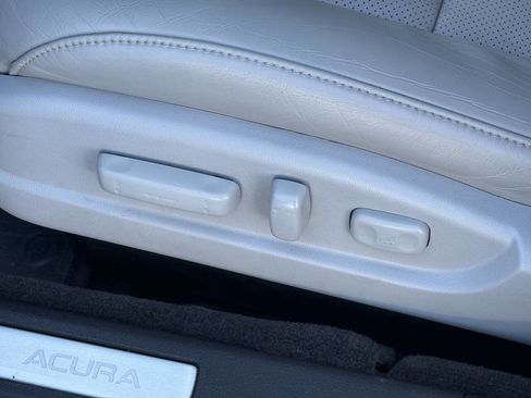 Used 2017 Acura TLX V6 w/ Technology Package image 10