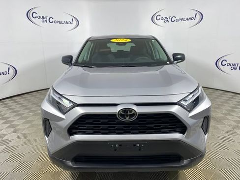 Certified 2024 Toyota RAV4 LE AWD/4WD image 2