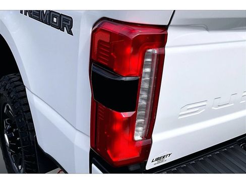 Used 2026 Ford F250 Lariat w/ Tremor Off-Road Package AWD/4WD image 20