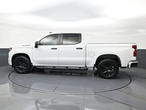 Used 2024 Chevrolet Silverado 1500 Custom w/ Turbomax Blackout Package RWD image 2