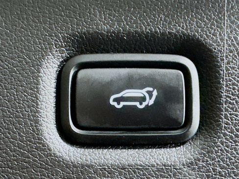 Used 2023 Hyundai Santa Fe XRT image 29