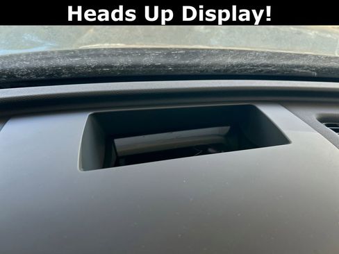 New 2026 Volkswagen Tiguan SEL R-Line image 29