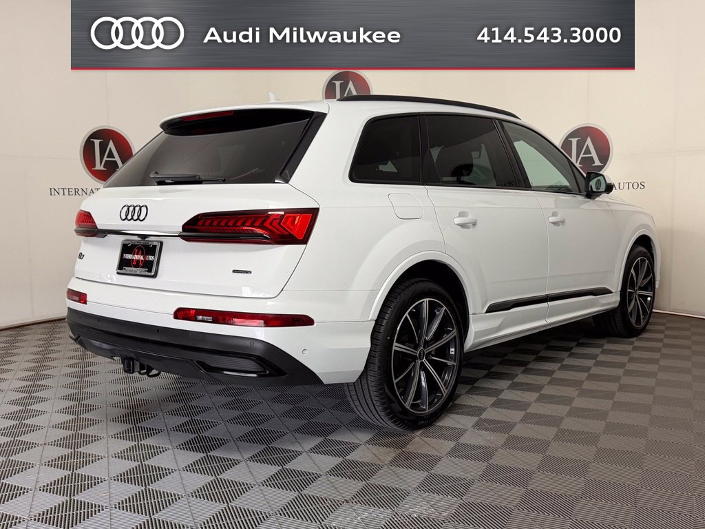Used 2023 Audi Q7 3.0T Premium Plus AWD/4WD image 8