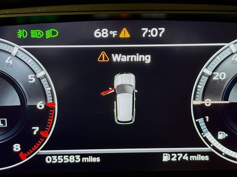 Used 2024 Mitsubishi Outlander SEL image 13