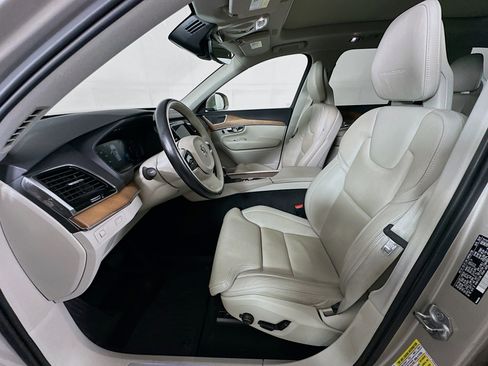 Used 2018 Volvo XC90 T6 Inscription w/ Convenience Package AWD/4WD image 13