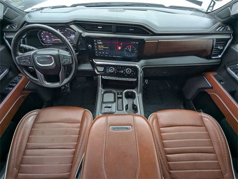 Used 2024 GMC Sierra 3500 Denali Ultimate image 18