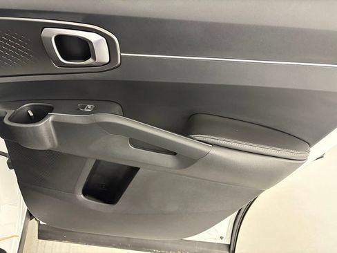New 2026 Kia Sorento S w/ S Panoramic Sunroof Package FWD image 43