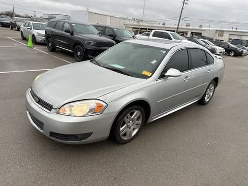 Used 2011 Chevrolet Impala LT w/ Luxury Edition Package image 10