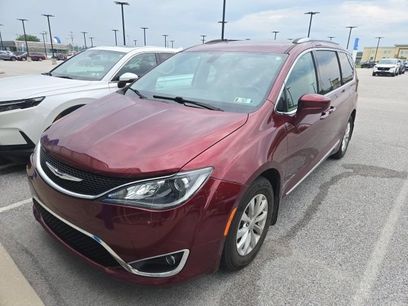 Used 2018 Chrysler Pacifica Touring-L Plus