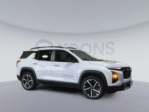 New 2026 Chevrolet Equinox RS w/ Safety and Technology Package image 2