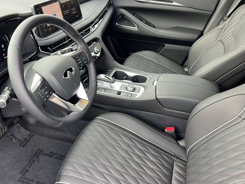 New 2026 INFINITI QX60 Autograph w/ Dark Cargo Package AWD/4WD image 9