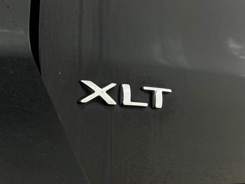 Used 2022 Ford Expedition Max XLT w/ Livery Package AWD/4WD image 44