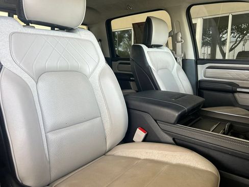 Used 2023 RAM 1500 Limited AWD/4WD image 28