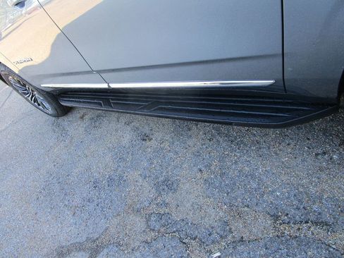 New 2026 GMC Yukon XL Elevation w/ Elevation Premium Package image 10