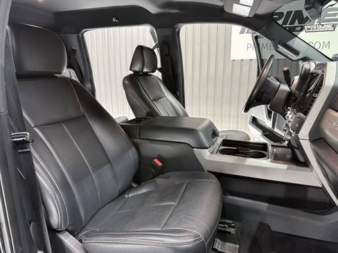Used 2022 Ford F350 Lariat w/ Lariat Ultimate Package AWD/4WD image 28