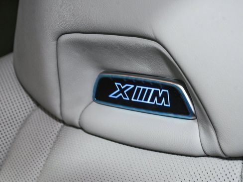 Used 2025 BMW XM image 70