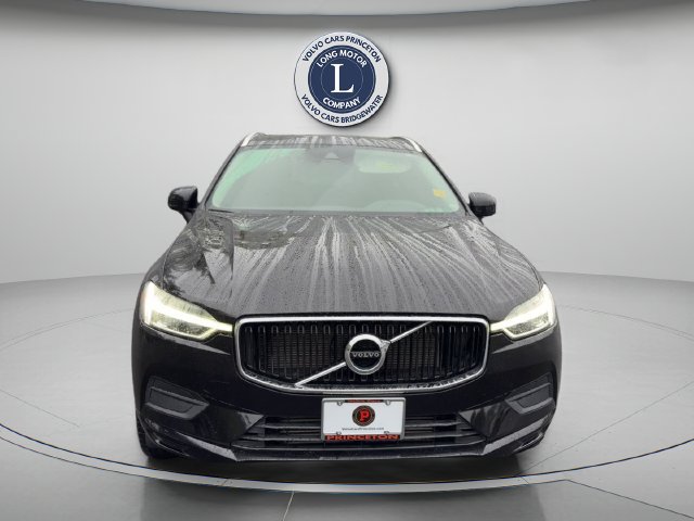 Used 2020 Volvo XC60 T5 Momentum w/ Protection Package AWD/4WD image 13