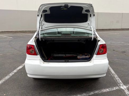 Used 2005 Toyota Corolla CE FWD image 16
