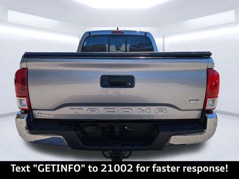 Used 2019 Toyota Tacoma SR5 image 5