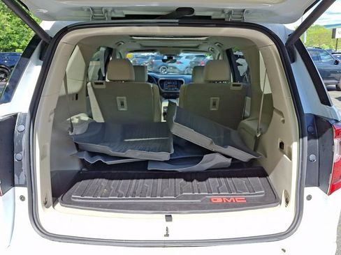 Used 2023 GMC Acadia Denali w/ Denali Ultimate Package AWD/4WD image 35
