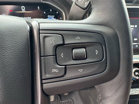 Used 2025 GMC Sierra 3500 Denali Ultimate image 21