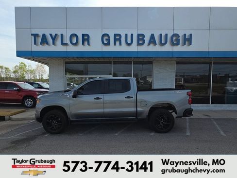 Used 2023 Chevrolet Silverado 1500 Custom Trail Boss AWD/4WD image 1
