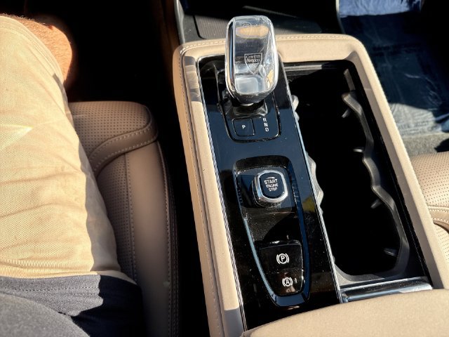 Certified 2026 Volvo XC90 B6 Ultra w/ Lounge Package AWD/4WD image 27