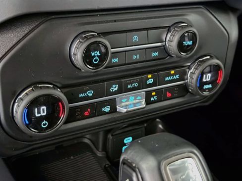 Used 2025 Ford Bronco Big Bend AWD/4WD image 19