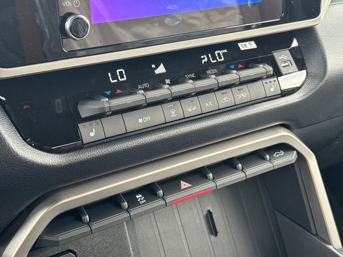 New 2026 Toyota Tundra SR5 AWD/4WD image 25