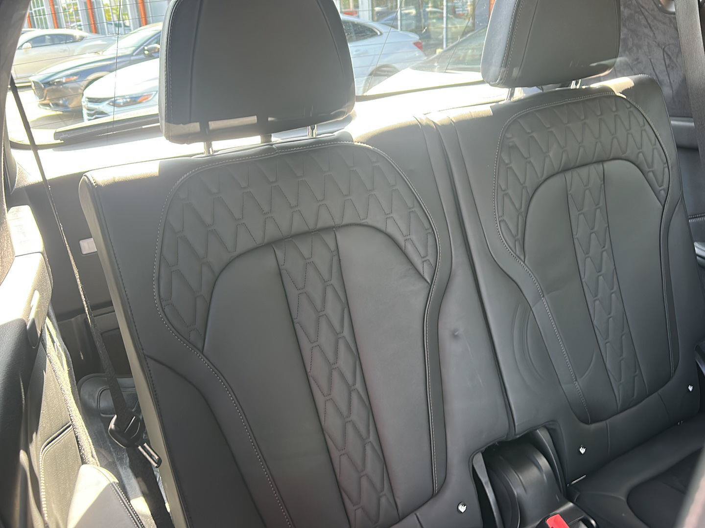Used 2024 BMW X7 M60i w/ Executive Package AWD/4WD image 15