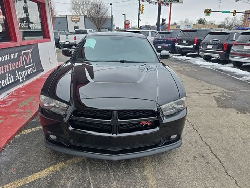 Used 2014 Dodge Charger R/T w/ Blacktop Package image 8