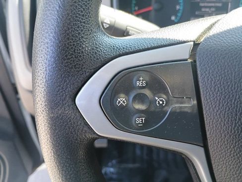 Used 2022 Chevrolet Colorado W/T w/ WT Convenience Package AWD/4WD image 15