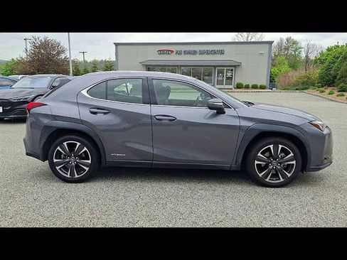 Used 2019 Lexus UX 250h w/ Premium Package AWD/4WD image 9