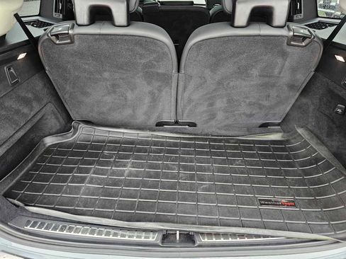 Used 2023 Volvo XC90 T8 Plus image 19