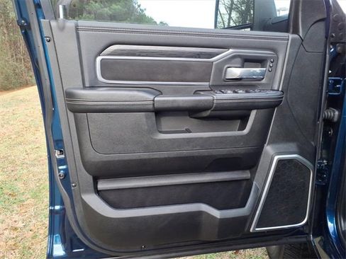 Used 2024 RAM 2500 Laramie w/ Night Edition image 22