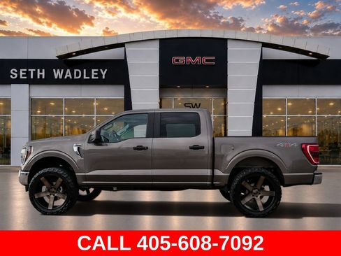 Used 2023 Ford F150 XLT AWD/4WD image 4