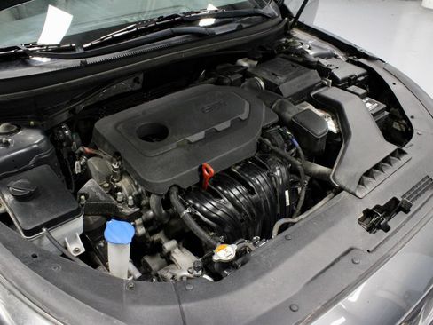 Used 2019 Hyundai Sonata SE FWD image 15