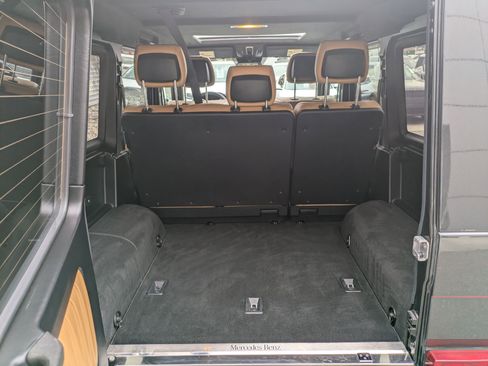 Used 2018 Mercedes-Benz G 550 image 30