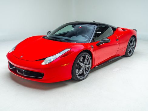 Used 2011 Ferrari 458 Italia Coupe RWD image 8