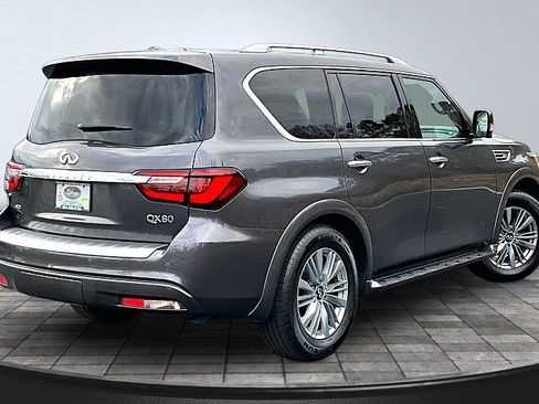 Used 2024 INFINITI QX80 Luxe AWD/4WD image 2