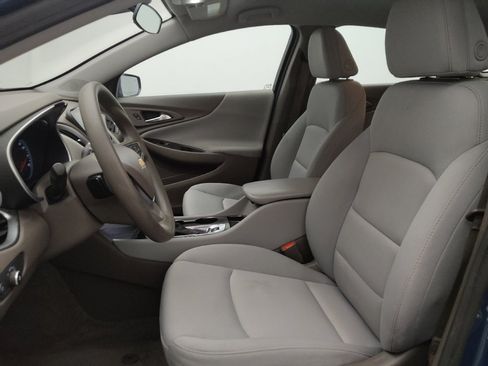 Used 2024 Chevrolet Malibu LS w/ Driver Confidence Package FWD image 17